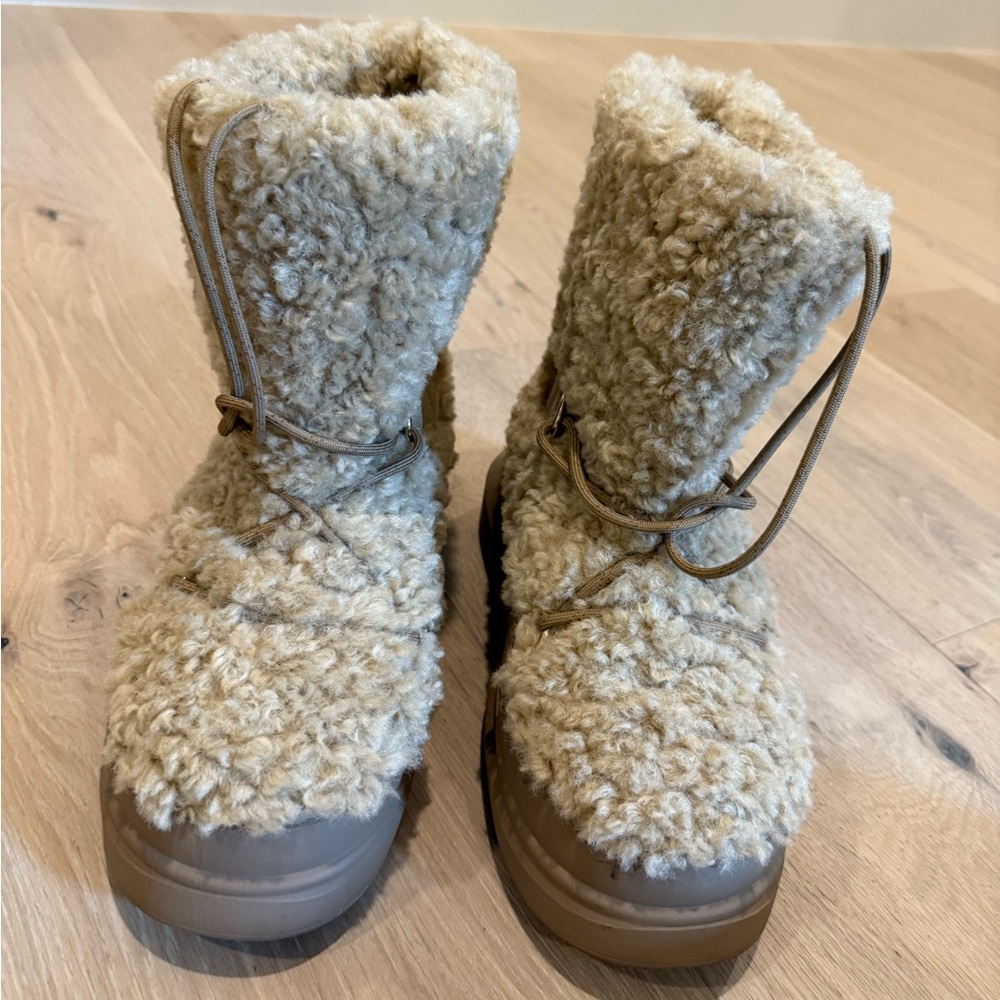 Zara Cream Ankle Boots